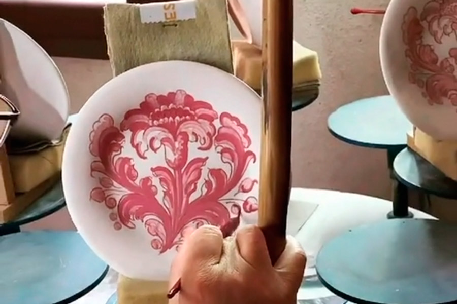 video artesano jorge gutierrez de la cal puente pintando